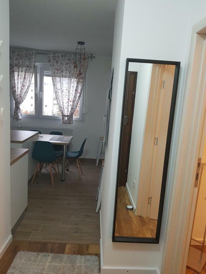 Apartman Kety Apartment ซาเกร็บ ภายนอก รูปภาพ